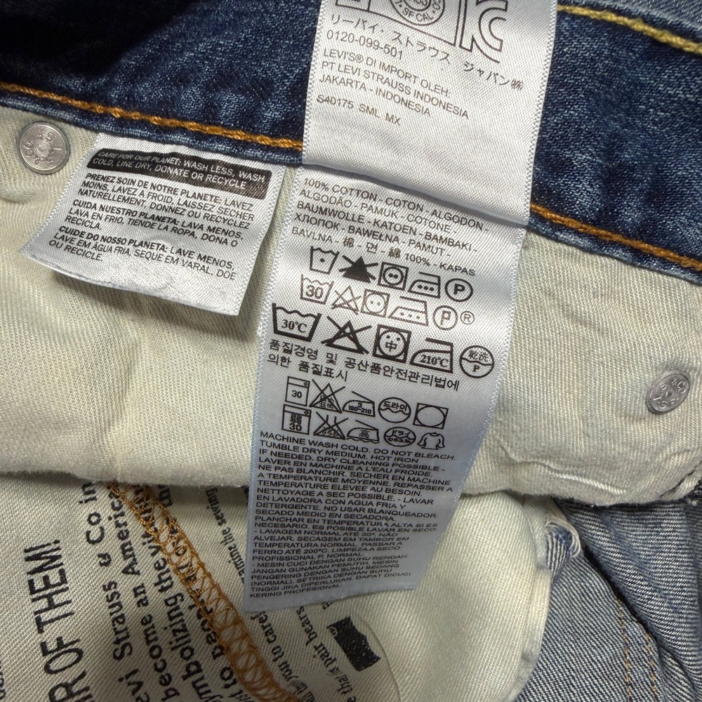 Levis 501 Original Fit Distressed Jeans Mens 36x32 Medium Wash Straight Leg - Picture 6 of 10